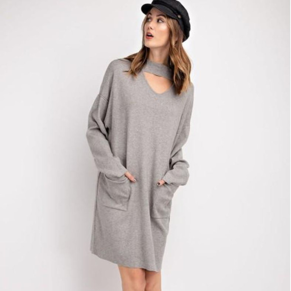easel Dresses & Skirts - NEW Easel Keyhole Knit Dress w/ Pockets! M/L